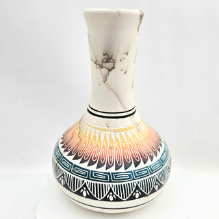 Handmade Native Horsehair Vase – Medium