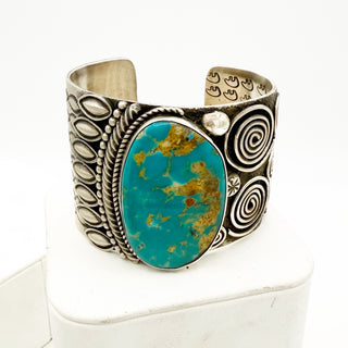 Alex Sanchez "Between Two Worlds" Large Highgrade Royston Cuff