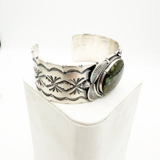 Sheila Tso Emerald Rose Cuff