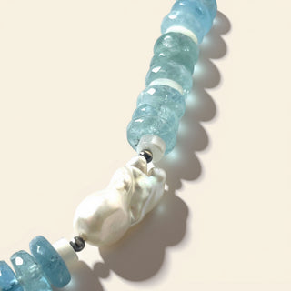 Aquamarine Lariat Pearl Necklace
