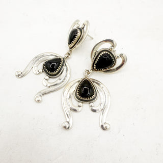 THANKSGIVING TREASURE TROVE