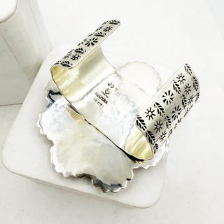 HJC X Jesus Vega Waterweb Kingman Cluster Cuff
