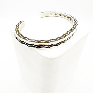 Christian Tom Size 8 Caranated Cuff