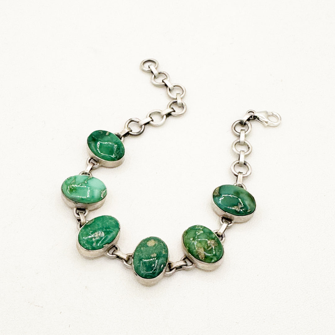Dainty Shaker Bracelet