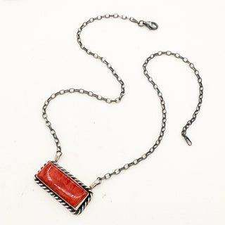 Johnny Dixon Spiny Oyster Bar Necklaces