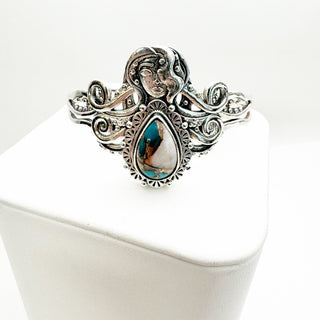 Siren's Call Cuff