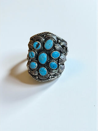 Jesus Vega x HJC Ithica Peak Cuff